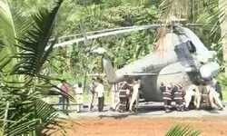 राष्ट्रपति द्रौपदी मुर्मू का केरल दौरा : हेलीकॉप्टर की लैंडिंग के दौरान हेलीपैड धँसा — कोई हताहत नहीं, लेकिन सुरक्षा पर उठे सवाल राष्ट्रपति द्रौपदी मुर्मू का केरल दौरा : हेलीकॉप्टर की लैंडिंग के दौरान हेलीपैड धँसा — कोई हताहत नहीं, लेकिन सुरक्षा पर उठे सवाल
