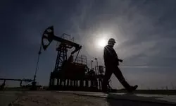 रूसी तेल कंपनियों पर अमेरिकी प्रतिबंध से भारत पर क्या होगा असर?