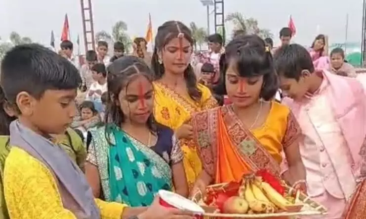 छठ महापर्व आस्था का प्रतीक — राइजिंग सन वर्ल्ड स्कूल में मनाया गया विशेष आयोजन छठ महापर्व आस्था का प्रतीक — राइजिंग सन वर्ल्ड स्कूल में मनाया गया विशेष आयोजन