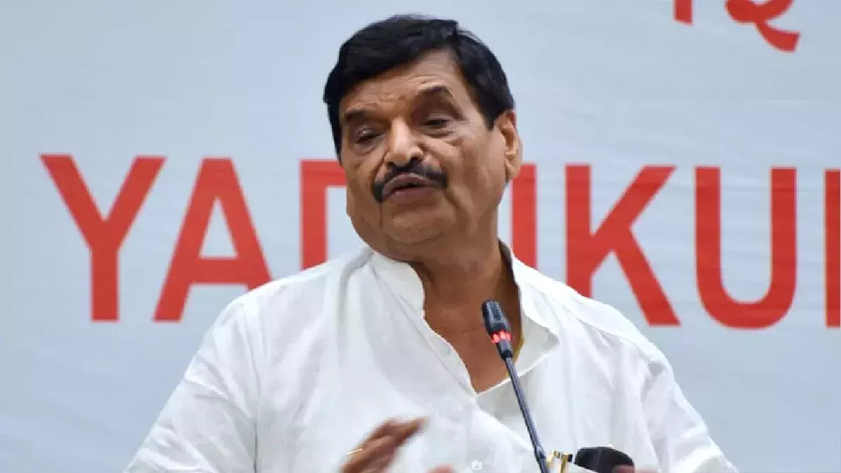 भाजपा सरकार उत्तर प्रदेश का पैसा लूट कर गुजरात के विकास में लगा  रही भाजपा सरकार उत्तर प्रदेश का पैसा लूट कर गुजरात के विकास में लगा  रही