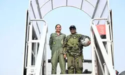 राष्ट्रपति द्रौपदी मुर्मू ने राफेल जेट में भरी ऐतिहासिक उड़ान, बढ़ाया भारतीय वायुसेना का मनोबल राष्ट्रपति द्रौपदी मुर्मू ने राफेल जेट में भरी ऐतिहासिक उड़ान, बढ़ाया भारतीय वायुसेना का मनोबल