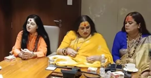 ममता कुलकर्णी का विवादित बयान: “दाऊद इब्राहिम न आतंकवादी, न उसने कोई धमाका किया” — देशभर में मचा राजनीतिक और सामाजिक बवाल ममता कुलकर्णी का विवादित बयान: “दाऊद इब्राहिम न आतंकवादी, न उसने कोई धमाका किया” — देशभर में मचा राजनीतिक और सामाजिक बवाल