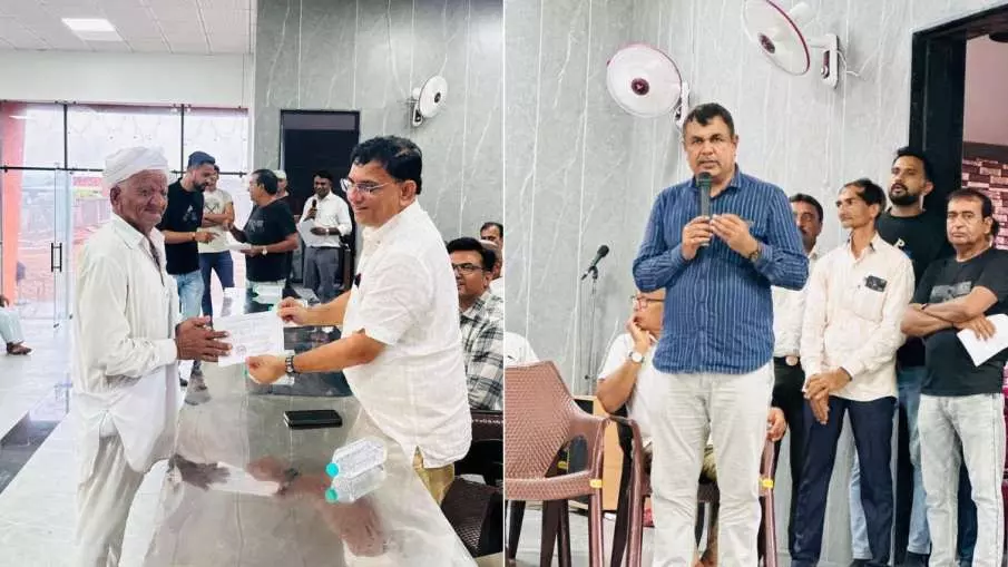 बेटे ने 290 किसानों का कर्ज चुकाकर मां को दी सच्ची श्रद्धांजलि, दिल खोलकर दिया दान बेटे ने 290 किसानों का कर्ज चुकाकर मां को दी सच्ची श्रद्धांजलि, दिल खोलकर दिया दान