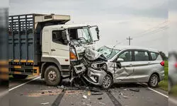 बाराबंकी में भीषण सड़क हादसा : कल्याणी नदी पुल पर ट्रक और अर्टिगा की आमने-सामने टक्कर, छह लोगों की मौत, दो गंभीर बाराबंकी में भीषण सड़क हादसा : कल्याणी नदी पुल पर ट्रक और अर्टिगा की आमने-सामने टक्कर, छह लोगों की मौत, दो गंभीर