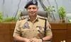 आगरा पुलिस विभाग में बड़ी कार्रवाई : 3 पुलिसकर्मी निलंबित, 9 पर विभागीय जांच शुरू आगरा पुलिस विभाग में बड़ी कार्रवाई : 3 पुलिसकर्मी निलंबित, 9 पर विभागीय जांच शुरू