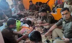 जेल में बंद माफिया के ठिकाने पर छापा: ₹2.01 करोड़ कैश, गांजा और स्मैक बरामद जेल में बंद माफिया के ठिकाने पर छापा: ₹2.01 करोड़ कैश, गांजा और स्मैक बरामद