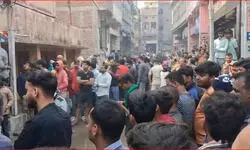 मुजफ्फरपुर में  देर रात घर पर लगी भीषण आग, जिंदा जल गए एक ही परिवार के पांच लोग