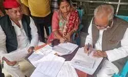 राजेंद्र चौधरी ने गाजियाबाद में एसआईआर गणना प्रपत्र जमा किया, मतदाताओं से समय पर फॉर्म भरने की अपील