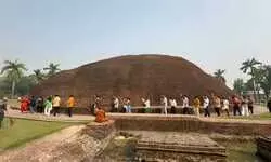 बौद्ध सर्किट में बढ़ी कुशीनगर की धमक, विदेशी पर्यटकों के आगमन में बना अग्रणी- जयवीर सिंह