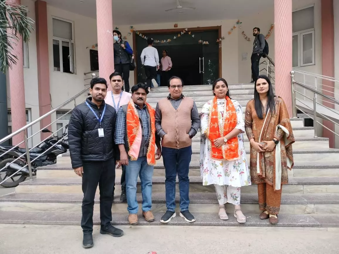 केएम विवि में डॉ. श्रॉफ चैरिटी आई हॉस्पिटल ने किया प्लेसमेंट ड्राइव का आयोजन, छह एमबीए विद्यार्थियों को मिली नौकरी