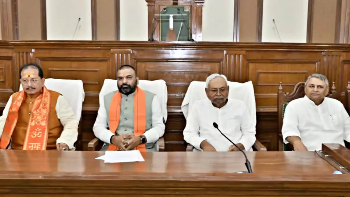 बिहार में नई सरकार की रफ्तार तेज : नीतीश कैबिनेट में विभागों की जिम्मेदारियाँ तय, कई अहम संकेत भी छिपे