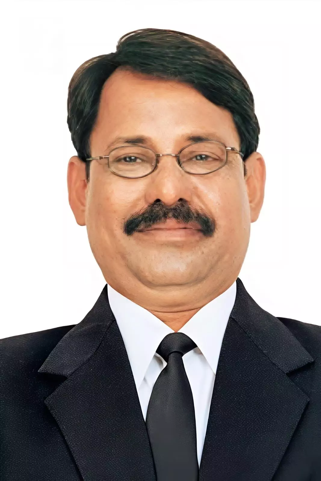 सहारा इंडिया पर बड़ी कार्रवाई : कार्यकारी प्रमुख ओ.पी. श्रीवास्तव ईडी के शिकंजे में