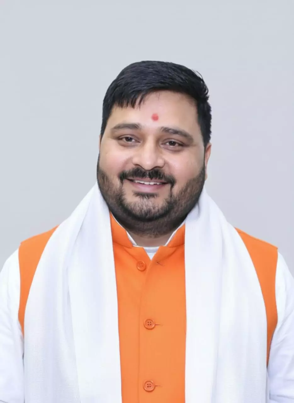 संजौली की ‘अवैध मस्जिद’ पर सियासत गरमाई, हिंदू संघर्ष समिति ने योगी आदित्यनाथ को लिखा पत्र, हिमाचल सरकार पर तुष्टीकरण के आरोप!