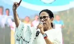 ममता बनर्जी का तीखा प्रहार : “इलेक्शन कमीशन निष्पक्ष नहीं, बीजेपी के इशारों पर काम कर रहा है”