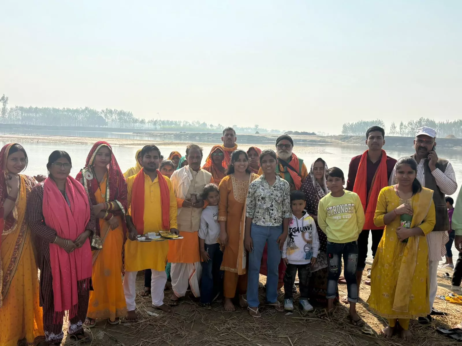 सरयू घाट पर भव्य कलश पूजन, पिपरिया में गूँजे वैदिक मंत्र  33वीं श्री चंडी महायज्ञ की शुरुआत, श्रद्धा और भक्ति का उमड़ा सैलाब