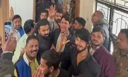 рдкреНрд░рдпрд╛рдЧрд░рд╛рдЬ рдореЗрдВ рдзрд░реНрдорд╛рдВрддрд░рдг рд╡рд┐рд╡рд╛рдж рдиреЗ рдкрдХрдбрд╝рд╛ рддреВрд▓ тАФ рдореНрдпреЛрд░рд╛рдмрд╛рдж рдореЗрдВ рдЪрдВрдЧрд╛рдИ рд╕рднрд╛ рдХреЗ рджреМрд░рд╛рди рдорд╛рд░рдкреАрдЯ, рдЪрд╛рд░ рдирд╛рдордЬрдж, рджреЛ рдЧрд┐рд░рдлреНрддрд╛рд░; рдкреБрд▓рд┐рд╕ рдХреА рдЬрд╛рдВрдЪ рддреЗрдЬ рдкреНрд░рдпрд╛рдЧрд░рд╛рдЬ рдореЗрдВ рдзрд░реНрдорд╛рдВрддрд░рдг рд╡рд┐рд╡рд╛рдж рдиреЗ рдкрдХрдбрд╝рд╛ рддреВрд▓ тАФ рдореНрдпреЛрд░рд╛рдмрд╛рдж рдореЗрдВ рдЪрдВрдЧрд╛рдИ рд╕рднрд╛ рдХреЗ рджреМрд░рд╛рди рдорд╛рд░рдкреАрдЯ, рдЪрд╛рд░ рдирд╛рдордЬрдж, рджреЛ рдЧрд┐рд░рдлреНрддрд╛рд░; рдкреБрд▓рд┐рд╕ рдХреА рдЬрд╛рдВрдЪ рддреЗрдЬ