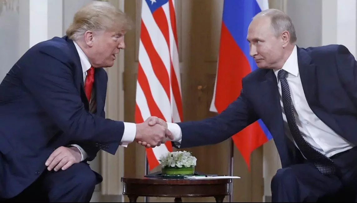 US-Russia वार्ता : ‘यूक्रेन युद्ध खत्म करना चाहते हैं पुतिन’ — ट्रंप का दावा US-Russia वार्ता : ‘यूक्रेन युद्ध खत्म करना चाहते हैं पुतिन’ — ट्रंप का दावा