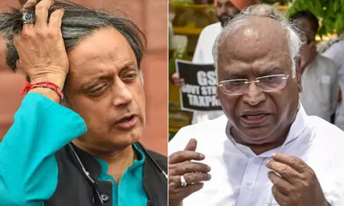 पुतिन के भोज-निमंत्रण पर सियासी घमासान : शशि थरूर को बुलावा, राहुल-खरगे को दरकिनार करने पर कांग्रेस का सवाल