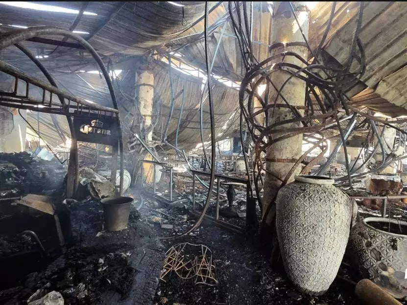 गोवा अर्पोरा नाइटक्लब अग्निकांड : सिलेंडर ब्लास्ट से भीषण आग, 25 मौतें - सुरक्षा-लापरवाही पर बड़ा सवाल