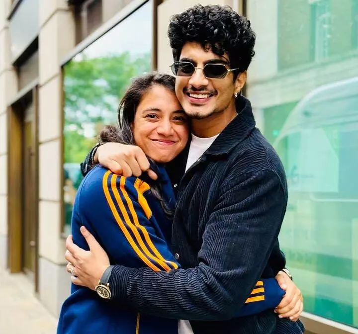 स्मृति मंधाना–पलाश मुच्छल विवाह रद्द : अटकलों पर विराम, दोनों ने भावनात्मक बयान जारी किया स्मृति मंधाना–पलाश मुच्छल विवाह रद्द : अटकलों पर विराम, दोनों ने भावनात्मक बयान जारी किया