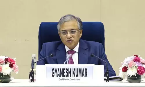 चुनाव आयोग की अहम बैठक आज : 12 राज्यों व केंद्रशासित प्रदेशों में SIR की धीमी रफ्तार, समयसीमा बढ़ाने की तैयारी तेज