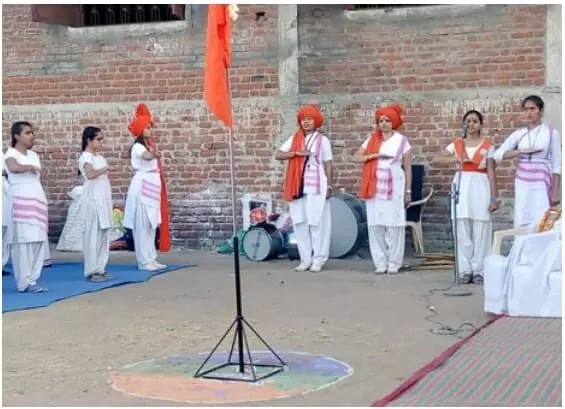 पितृसत्ता में कैद आरएसएस पितृसत्ता में कैद आरएसएस