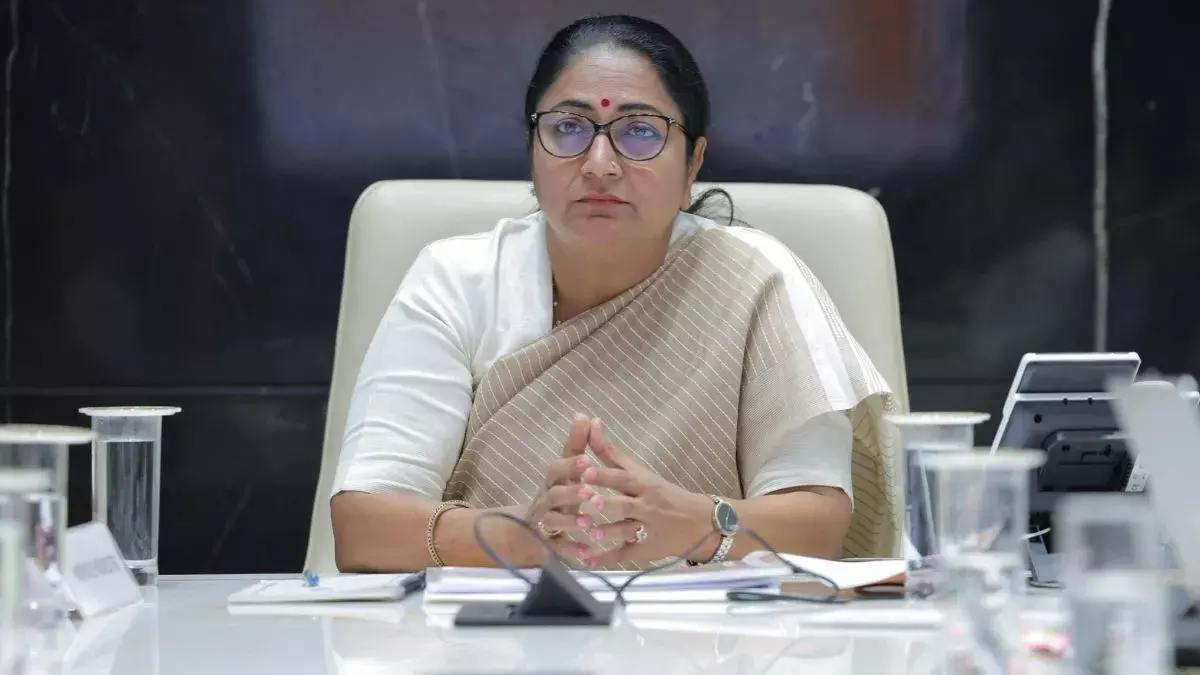 दिल्ली में बड़ा प्रशासनिक सुधार : 13 जिलों वाला नया नक्शा तैयार — 12 KM का चक्कर खत्म दिल्ली में बड़ा प्रशासनिक सुधार : 13 जिलों वाला नया नक्शा तैयार — 12 KM का चक्कर खत्म