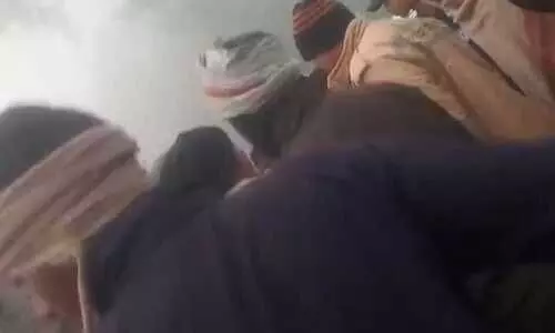 घने कोहरे ने छीनी मासूमों की खुशियां, चंदौली में बड़ा सड़क हादसा