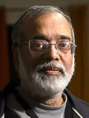 संचार साथी : साइबर सुरक्षा या साइबर निगरानी? संचार साथी : साइबर सुरक्षा या साइबर निगरानी?