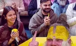 आस्था की राह पर विराट-अनुष्का : मथुरा-वृंदावन में संत प्रेमानंद जी महाराज से लिया आध्यात्मिक मार्गदर्शन आस्था की राह पर विराट-अनुष्का : मथुरा-वृंदावन में संत प्रेमानंद जी महाराज से लिया आध्यात्मिक मार्गदर्शन