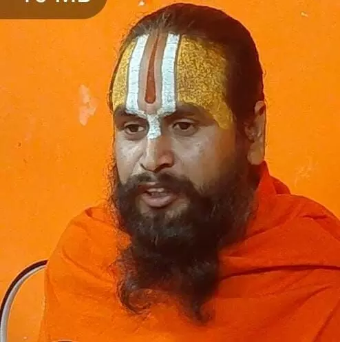 हनुमानगढ़ी के महंत महेशदास को जिंदा जलाने की कोशिश, 10 दिन बाद भी अभियुक्तों की गिरफ्तारी नहीं हनुमानगढ़ी के महंत महेशदास को जिंदा जलाने की कोशिश, 10 दिन बाद भी अभियुक्तों की गिरफ्तारी नहीं