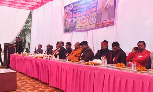 मदन लाल अग्रवाल स्मारक राज्य स्तरीय बैडमिंटन टूर्नामेंट का भव्य शुभारंभ