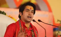 भिलाई में कथावाचक धीरेंद्र शास्त्री की कथा के दौरान चेन स्नैचिंग, 11 आरोपी गिरफ्तार