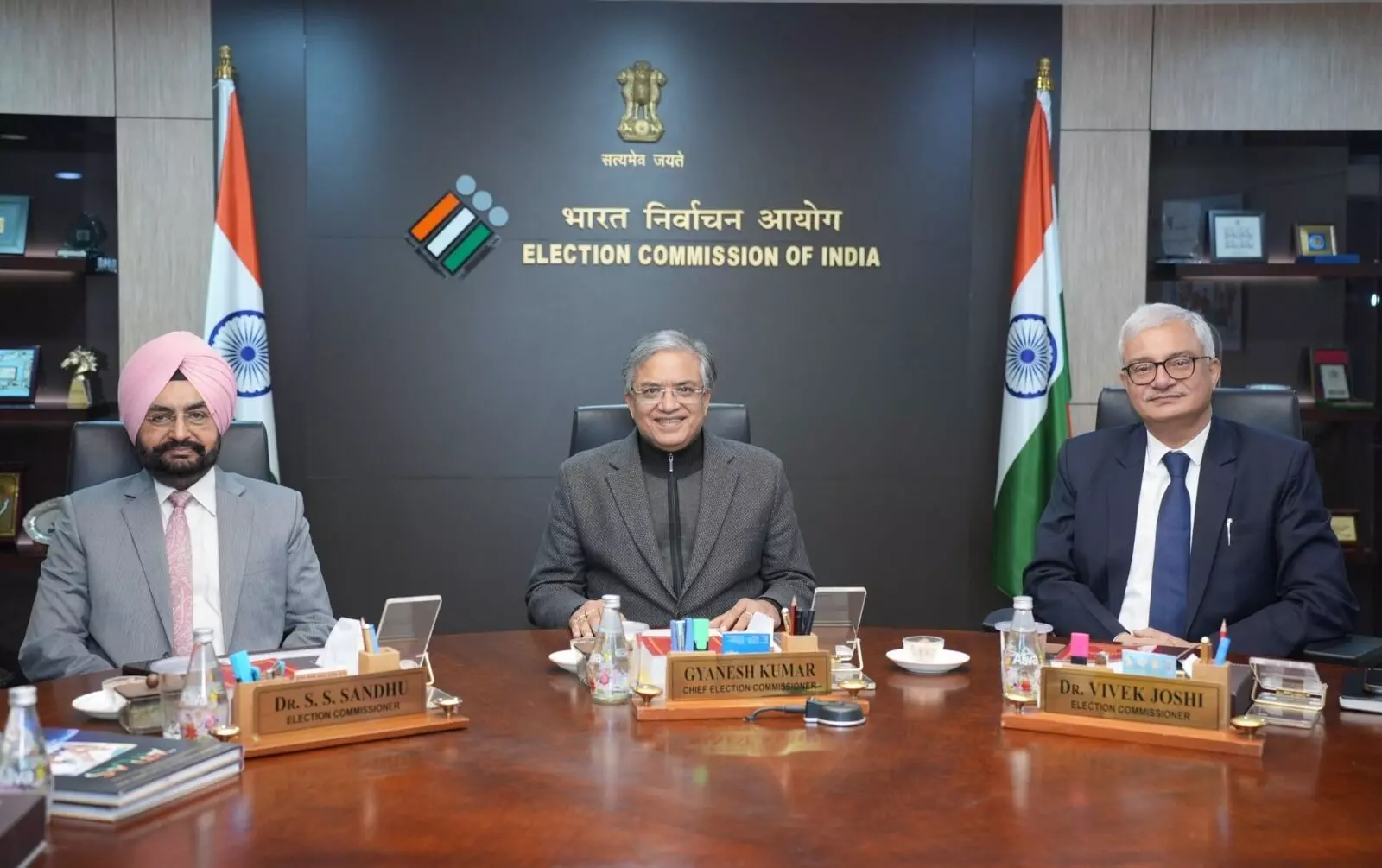 मुख्य चुनाव आयुक्त ज्ञानेश कुमार की अगुवाई में जनसेना प्रतिनिधिमंडल से मुलाकात, निष्पक्ष चुनाव को लेकर बड़ा संदेश