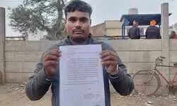 फर्जी प्रमाण पत्र के सहारे नगर निगम में एक कर्मी पर नौकरी करने का आरोप फर्जी प्रमाण पत्र के सहारे नगर निगम में एक कर्मी पर नौकरी करने का आरोप