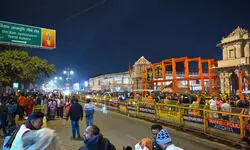 अयोध्या में राम मंदिर और पंचकोशी मार्ग के आसपास नॉनवेज पर पूरी तरह प्रतिबंध, ऑनलाइन डिलीवरी भी बंद अयोध्या में राम मंदिर और पंचकोशी मार्ग के आसपास नॉनवेज पर पूरी तरह प्रतिबंध, ऑनलाइन डिलीवरी भी बंद