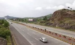 विंध्य एक्सप्रेसवे पर बड़ा सरकारी फैसला : 330 किमी के राष्ट्रीय महत्व के प्रोजेक्ट का सर्वे शुरू, 2027 से पहले निर्माण की तैयारी विंध्य एक्सप्रेसवे पर बड़ा सरकारी फैसला : 330 किमी के राष्ट्रीय महत्व के प्रोजेक्ट का सर्वे शुरू, 2027 से पहले निर्माण की तैयारी