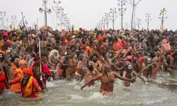 मौनी अमावस्या स्नान को लेकर प्रयागराज में व्यापक इंतज़ाम, 3–4 करोड़ श्रद्धालुओं की संभावना, सुरक्षा और ट्रैफिक पर सख़्त निगरानी