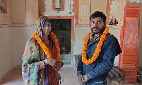 प्रतापगढ़ : 10 साल की शादी के बाद पति ने पत्नी की करवाई प्रेमी से शादी, बच्चों ने मां के साथ जाने से किया इनकार