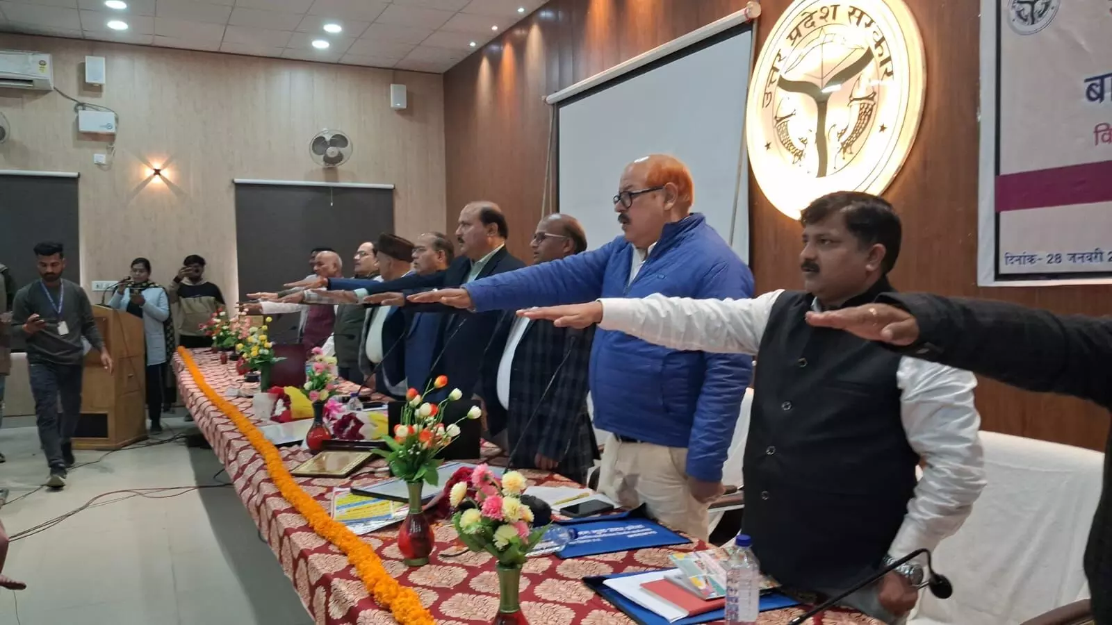 सामूहिक प्रयासों से बनेगा बाल श्रम मुक्त चंदौली : अपर जिलाधिकारी सामूहिक प्रयासों से बनेगा बाल श्रम मुक्त चंदौली : अपर जिलाधिकारी