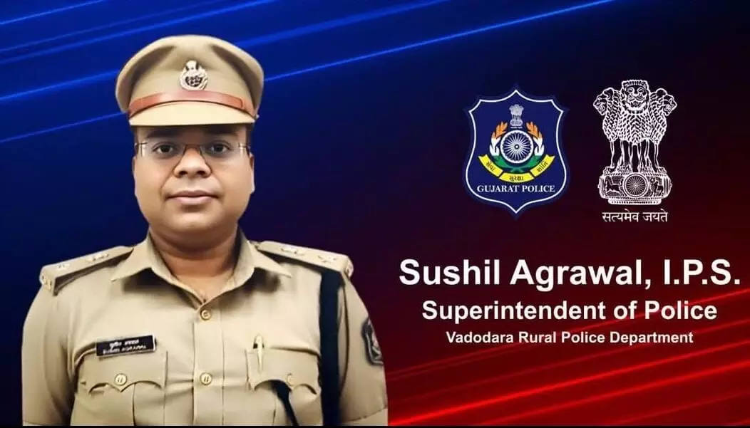 IPS सुशील अग्रवाल : कर्तव्यनिष्ठ पुलिसिंग की मिसाल, 240 सोने के सिक्कों के जटिल मामले से बनी अलग पहचान IPS सुशील अग्रवाल : कर्तव्यनिष्ठ पुलिसिंग की मिसाल, 240 सोने के सिक्कों के जटिल मामले से बनी अलग पहचान