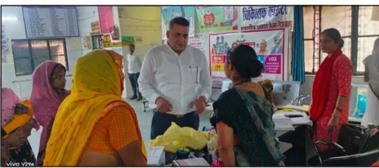 आकांक्षी जनपद में स्वास्थ्य योजनाओं की निरंतरता पर फोकस, सीएचसी रमपुरवा बना उदाहरण आकांक्षी जनपद में स्वास्थ्य योजनाओं की निरंतरता पर फोकस, सीएचसी रमपुरवा बना उदाहरण