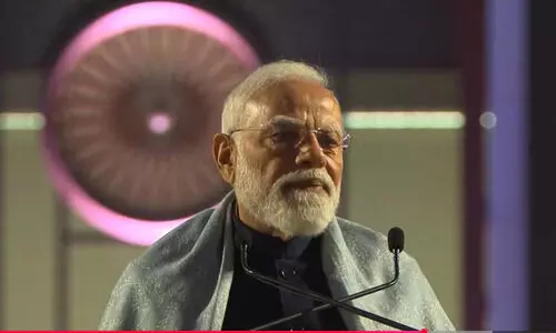 सेवा तीर्थ से अपने पहले संबोधन में बोले पीएम मोदी- आज हम एक नए इतिहास को बनते देख रहे हैं. 13 फरवरी का यह दिन भारत की विकास यात्रा में एक नए आरंभ का साक्षी बन रहा है.