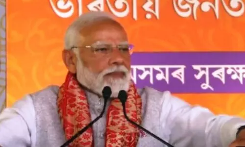 गुवाहाटी जनसभा में प्रधानमंत्री मोदी का संबोधन: ब्रह्मपुत्र, विकास और कांग्रेस पर तीखे राजनीतिक आरोप