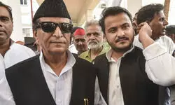 आजम खान-अब्दुल्ला की बढ़ सकती है सजा? दो पैन कार्ड का मामला पहुंचा इलाहाबाद हाई कोर्ट