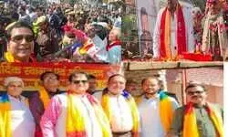 बंगला बाजार में संजय दत्त व विधायक डॉ. राजेश्वर सिंह का जोरदार स्वागत