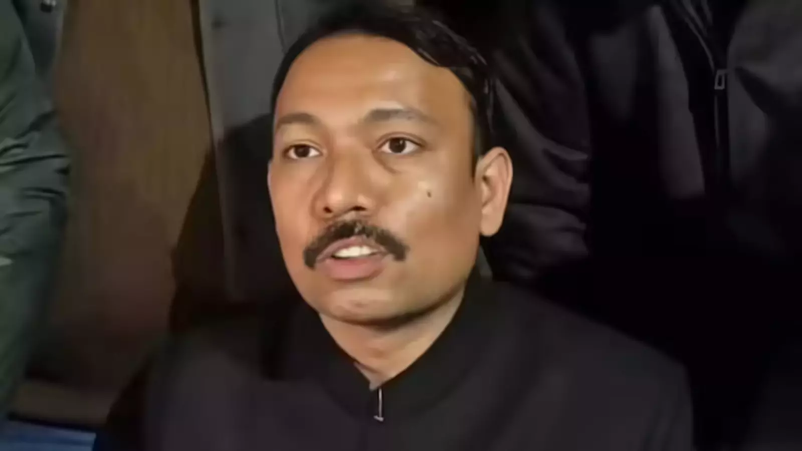 अलंकार अग्निहोत्री ने की प्रेस कॉन्फ्रेंस, राष्ट्रीय अधिकार मोर्चा (R.A.M.) के गठन की घोषणा अलंकार अग्निहोत्री ने की प्रेस कॉन्फ्रेंस, राष्ट्रीय अधिकार मोर्चा (R.A.M.) के गठन की घोषणा