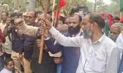 आंदोलनकारियों ने किया झारखंड विधानसभा का घेराव, मांगों को लेकर जोरदार प्रदर्शन