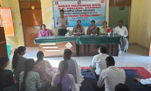 के.के.पी.जी. कॉलेज में सामाजिक बुराईयों की जानकारी विषय पर कार्यक्रम का आयोजन