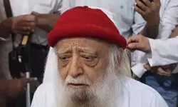 जमानत पर जेल से बाहर आसाराम की अयोध्या यात्रा: सरयू आरती में हुए शामिल, आज रामलला के दर्शन का कार्यक्रम